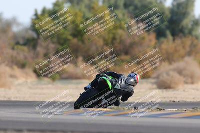 media/Dec-18-2022-SoCal Trackdays (Sun) [[8099a50955]]/Turn 7 Backside (1125am)/